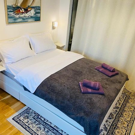 Downtown Studio Apartment Cluj-Napoca Luaran gambar