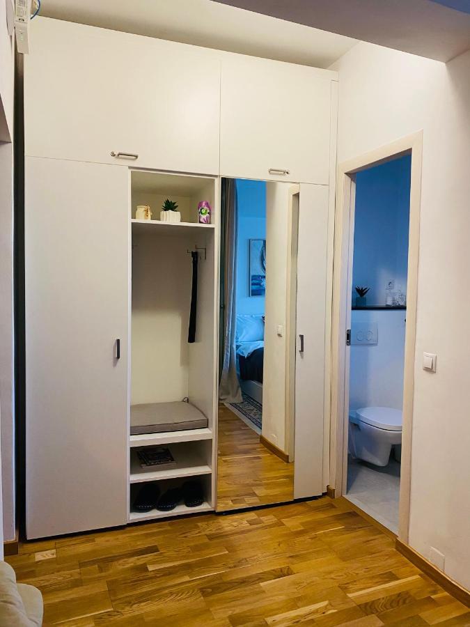 Downtown Studio Apartment Cluj-Napoca Luaran gambar